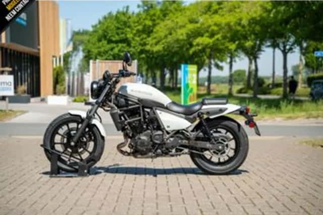Kawasaki ELIMINATOR (2025) thumbnail 4