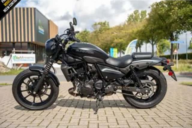 Kawasaki ELIMINATOR (2025) thumbnail 4