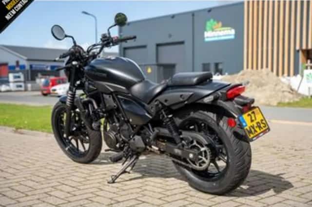 Kawasaki ELIMINATOR (2025) thumbnail 5