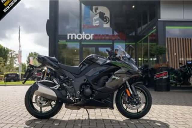 Kawasaki Ninja (2025) thumbnail 1