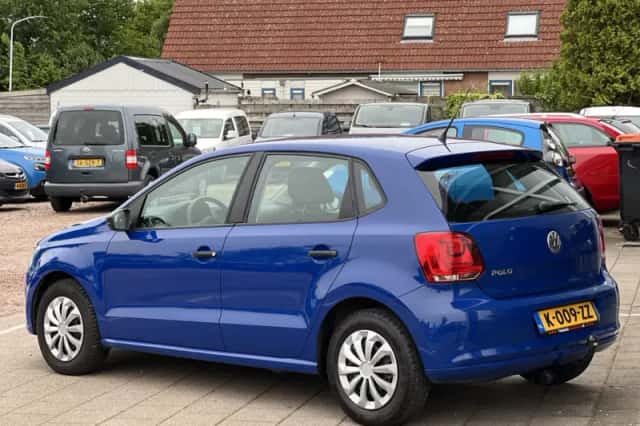 Volkswagen Polo (2009) thumbnail 3