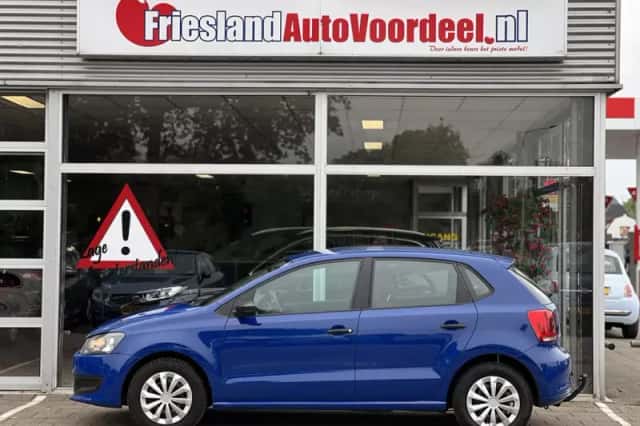 Volkswagen Polo (2009) thumbnail 4
