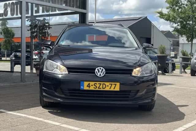 Volkswagen Golf (2014) thumbnail 5