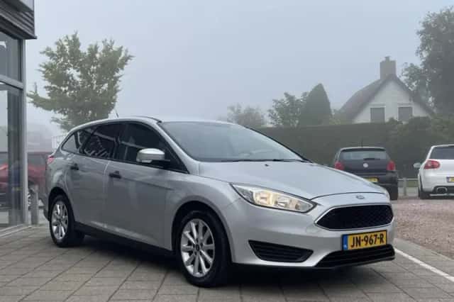 Ford Focus (2015) thumbnail 4