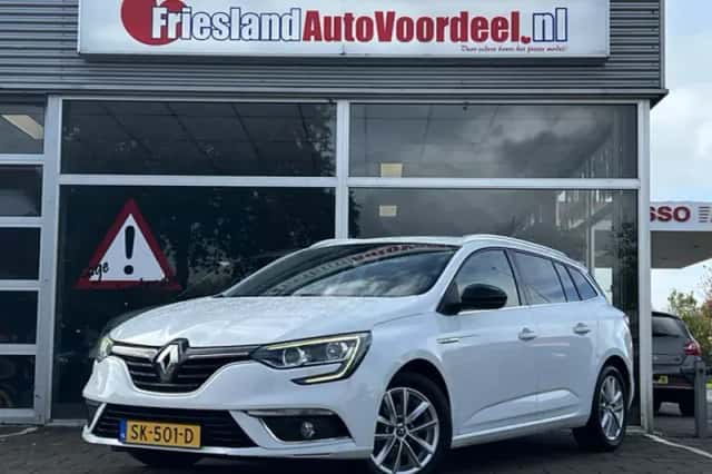 Renault Mégane (2018) thumbnail 1