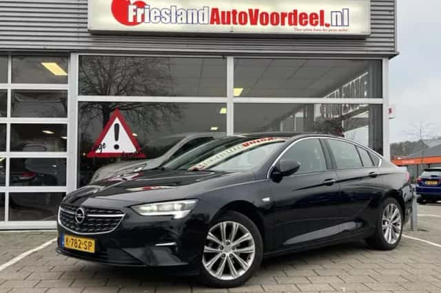 Opel Insignia (2021) thumbnail 1