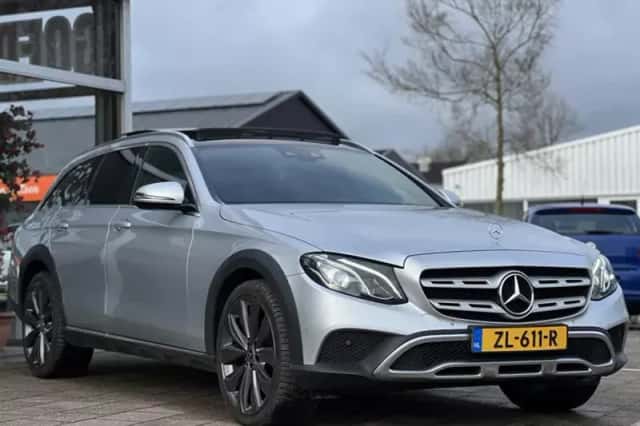 Mercedes-Benz E-Klasse (2019) thumbnail 2
