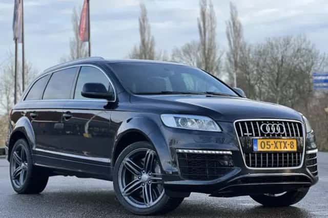 Audi Q7 (2009) thumbnail 2