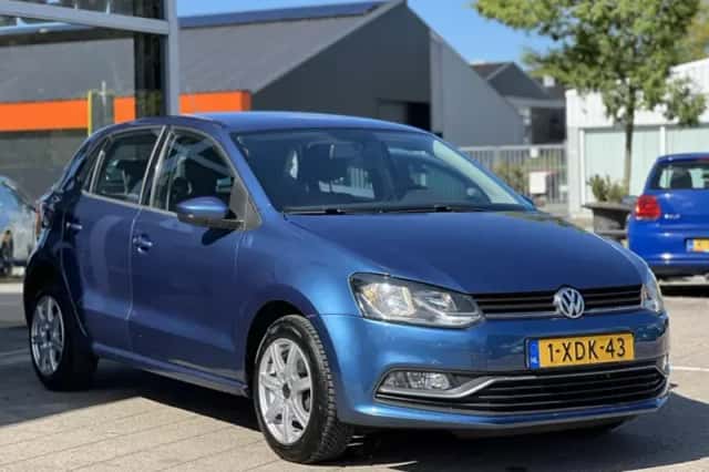 Volkswagen Polo (2014) thumbnail 2