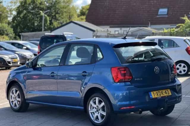 Volkswagen Polo (2014) thumbnail 3
