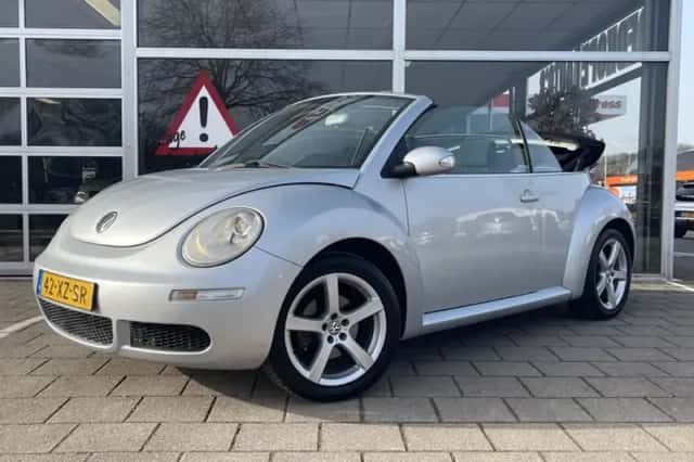 Volkswagen New (2008) thumbnail 2