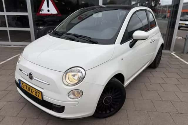 Fiat 500 (2014) thumbnail 5