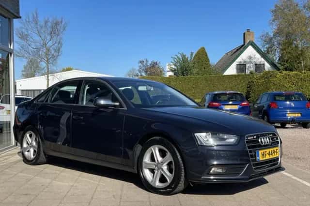 Audi A4 (2015) thumbnail 4