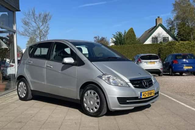 Mercedes-Benz A-Klasse (2012) thumbnail 4