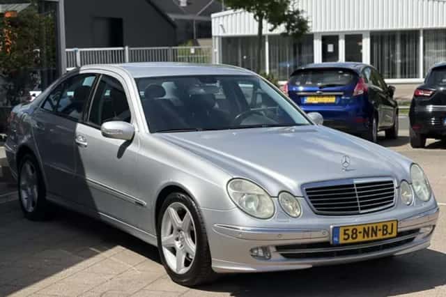 Mercedes-Benz E-Klasse (2003) thumbnail 2