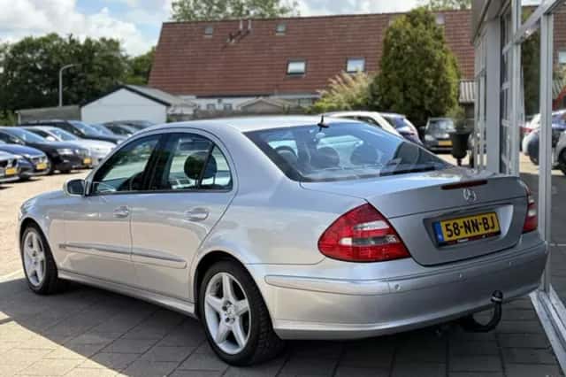 Mercedes-Benz E-Klasse (2003) thumbnail 3