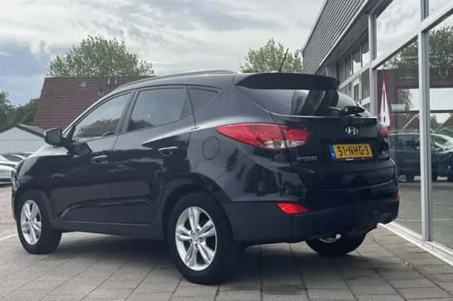Hyundai ix35 (2010) thumbnail 3
