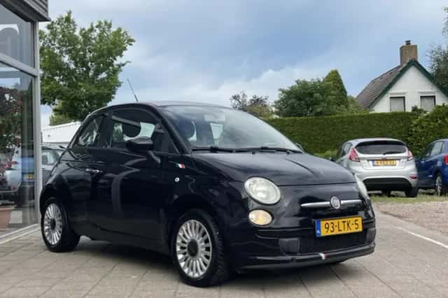 Fiat 500 (2010) thumbnail 3