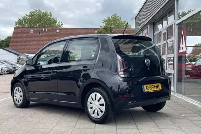 Volkswagen Up! (2019) thumbnail 3