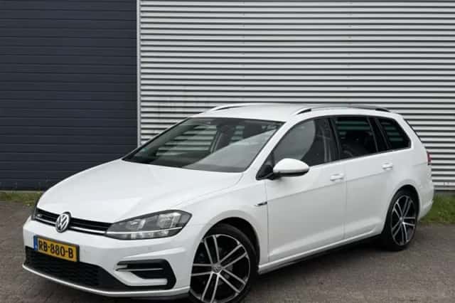 Volkswagen Golf (2017) thumbnail 1
