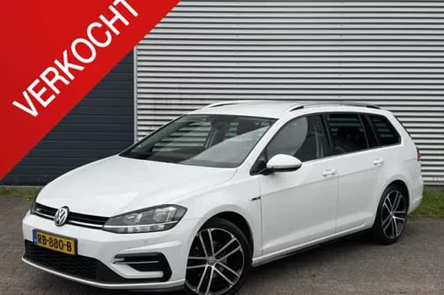 Volkswagen Golf (2017) thumbnail 1