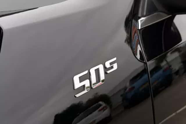 Volkswagen Beetle (2013) thumbnail 4