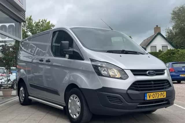Ford Transit (2018) thumbnail 4
