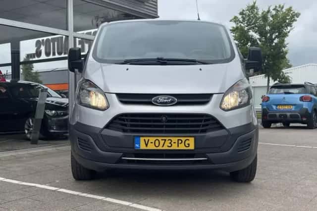 Ford Transit (2018) thumbnail 5