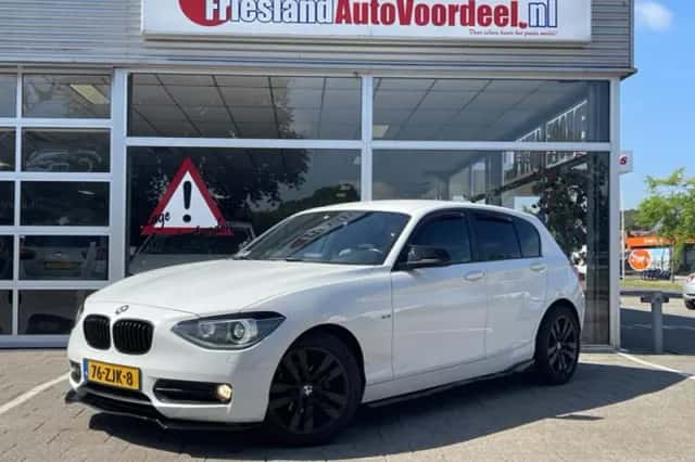 BMW 1-Serie (2012) thumbnail 1