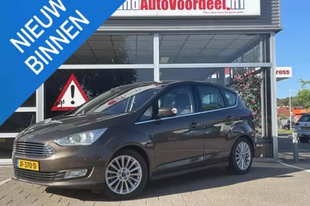Ford C-Max (2016) thumbnail 1