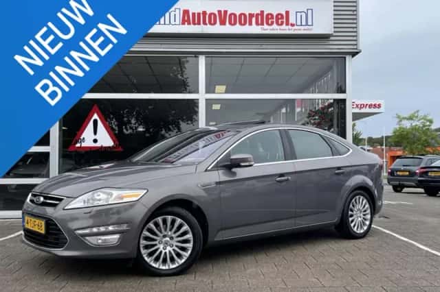 Ford Mondeo (2014) thumbnail 1