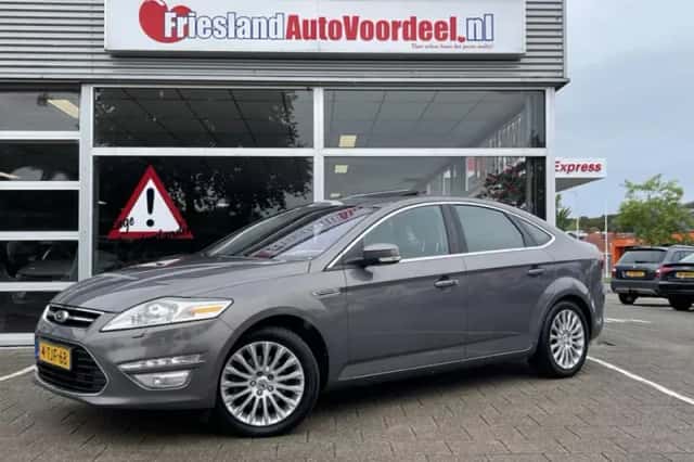 Ford Mondeo (2014) thumbnail 1