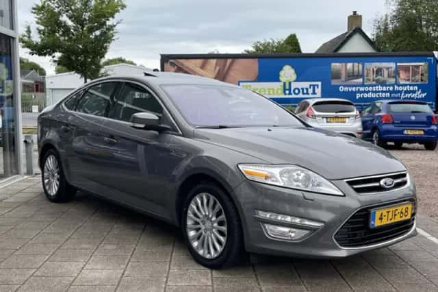 Ford Mondeo (2014) thumbnail 3