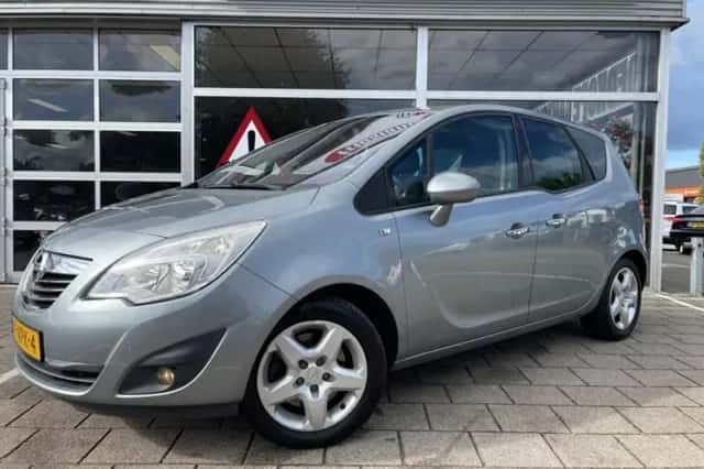 Opel Meriva (2010) thumbnail 2