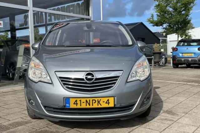 Opel Meriva (2010) thumbnail 5