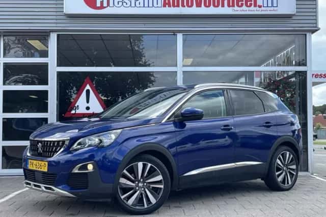 Peugeot 3008 (2017) thumbnail 1
