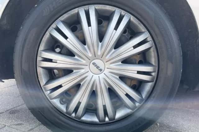 Ford Focus (2011) thumbnail 6