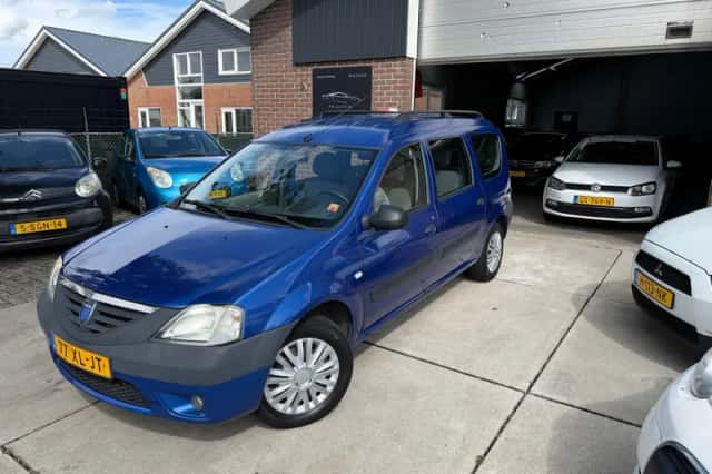 Dacia Logan MCV (2007) thumbnail 1