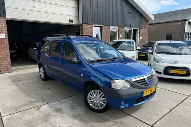 Dacia Logan MCV (2007) thumbnail 3