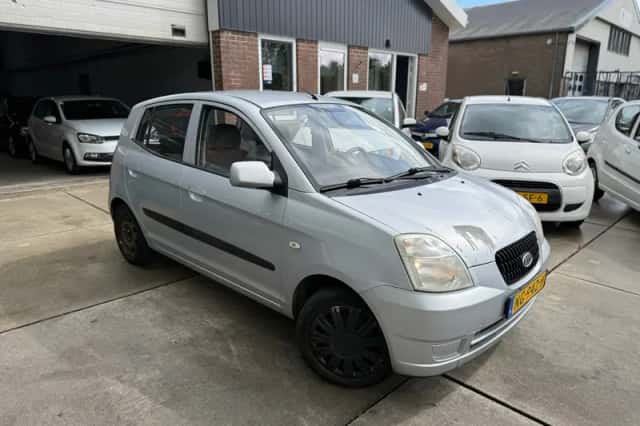 Kia Picanto (2007) thumbnail 3