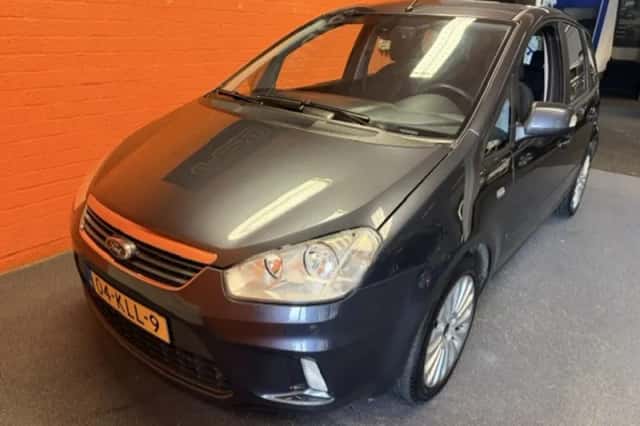 Ford C-Max (2010) thumbnail 4