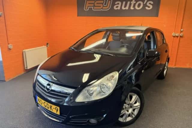 Opel Corsa (2008) thumbnail 1
