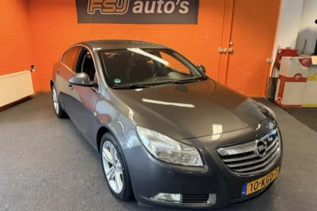 Opel Insignia (2009) thumbnail 5