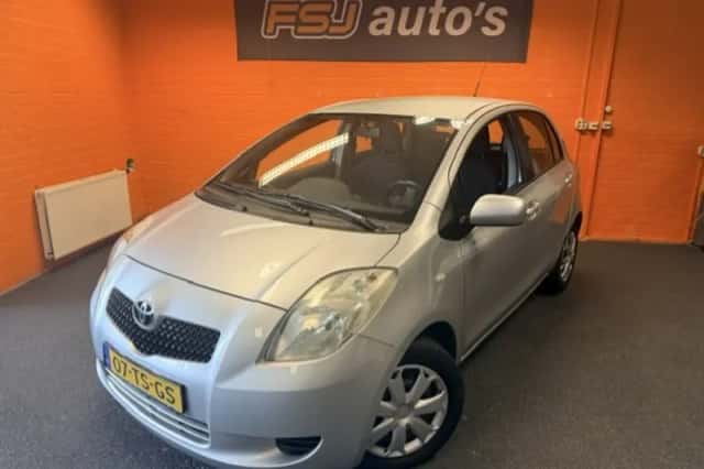 Toyota Yaris (2007) thumbnail 1