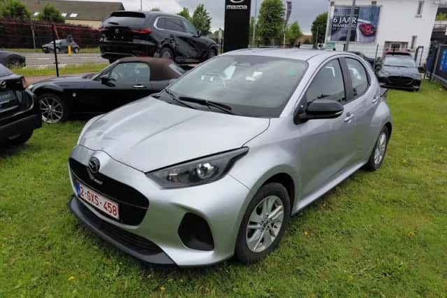 Mazda 2 Hybrid (2025) thumbnail 1