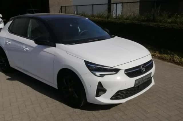 Opel Corsa (2023) thumbnail 2