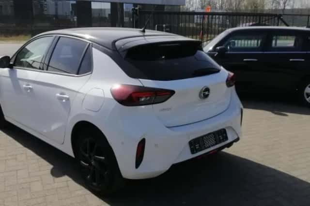 Opel Corsa (2023) thumbnail 4