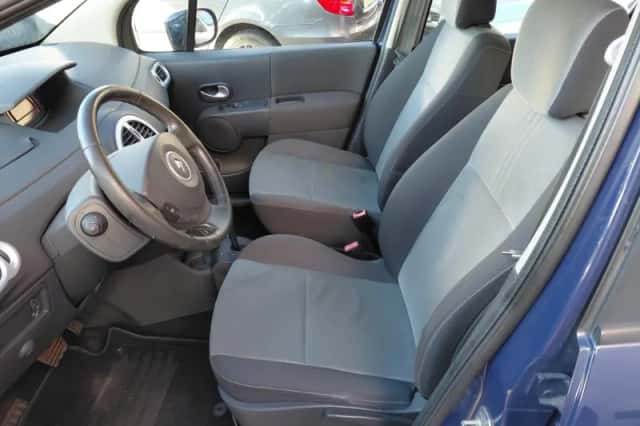 Renault Modus (2009) thumbnail 6