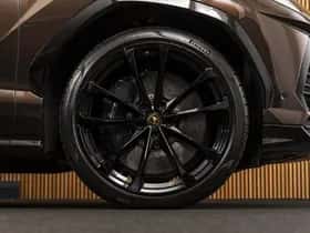Lamborghini Urus (2018) thumbnail 11