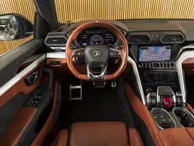 Lamborghini Urus (2018) thumbnail 13